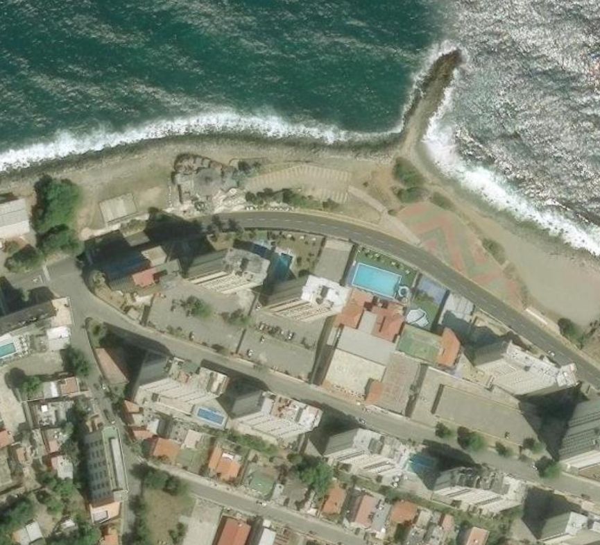 Before Venezuela Caracas Macuto.jpg